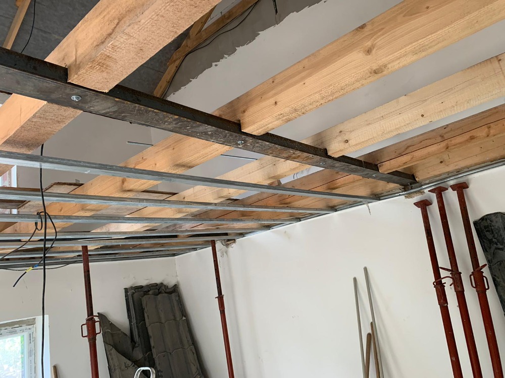 Rodinný dům Panoší Újezd – kompletní rekonstrukce - foto 68